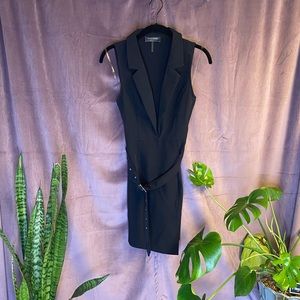 ✨Little Black Sleeveless Collar Belted Dress✨